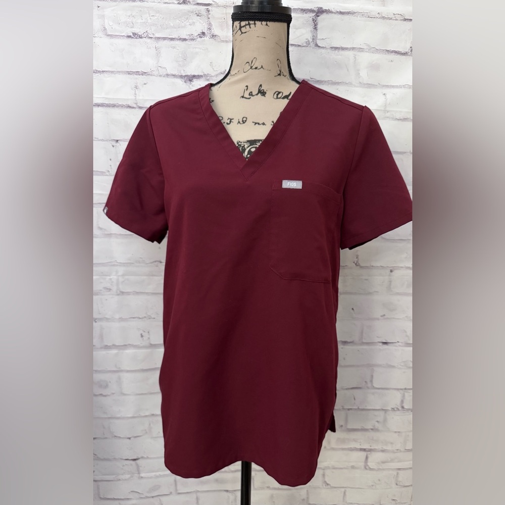 Figs Catarina Maroon Med One‎ Pocket Scrub Top Classic Fit Medical Work Wear